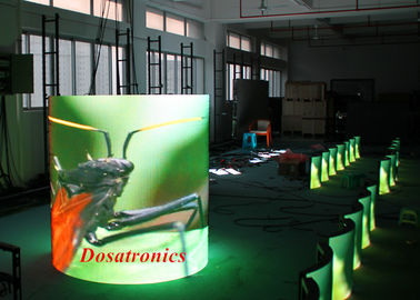中国 注文アルミニウム屈曲LEDのビデオ壁、P6はLED表示高い定義を曲げました サプライヤー